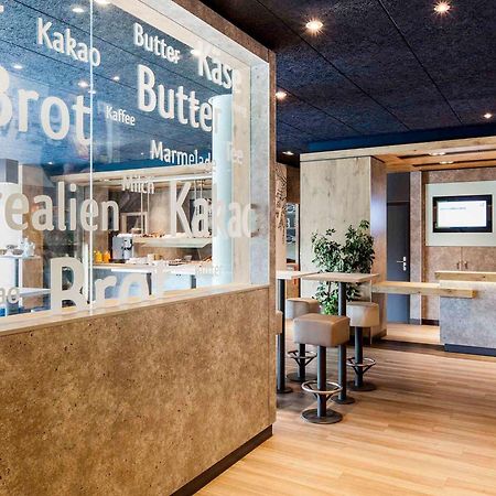 Ibis Budget Bern Expo Экстерьер фото