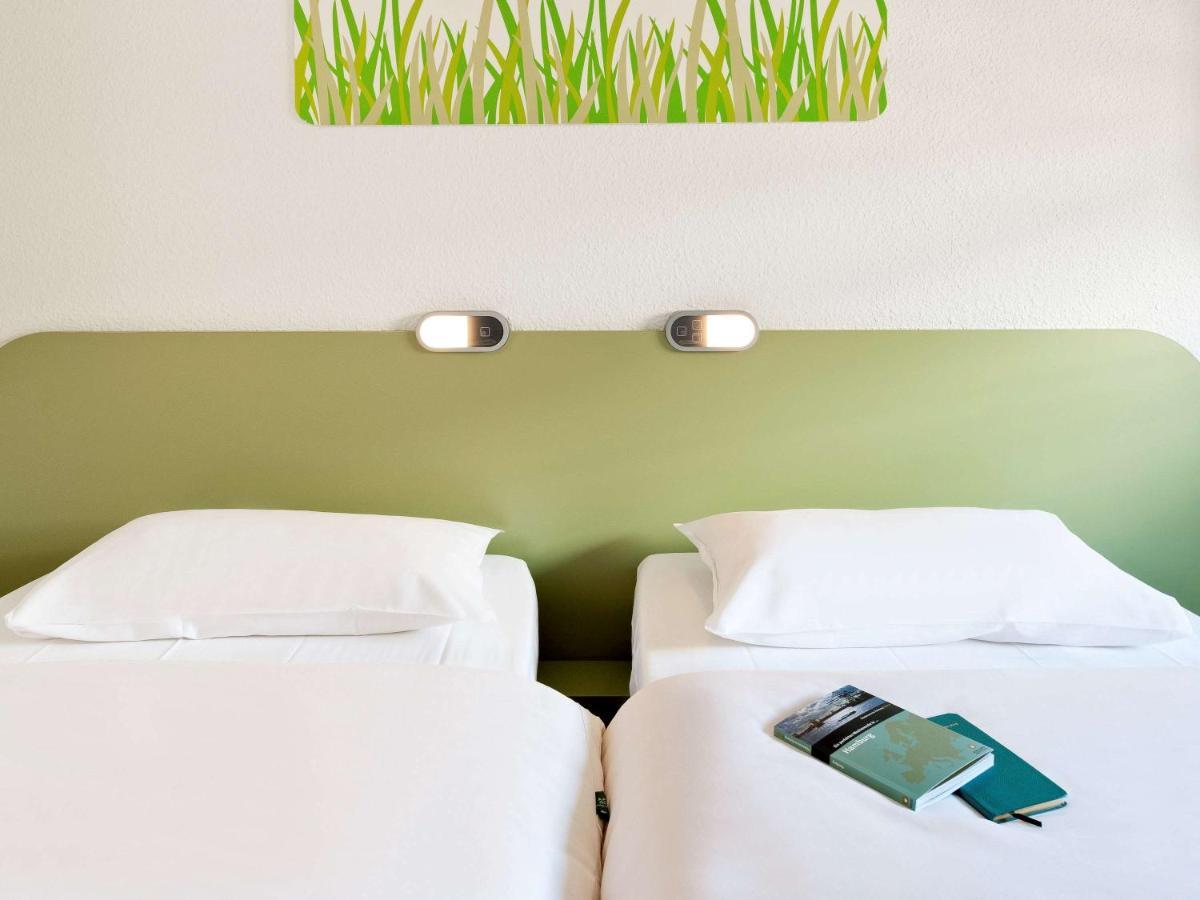 Ibis Budget Bern Expo Экстерьер фото