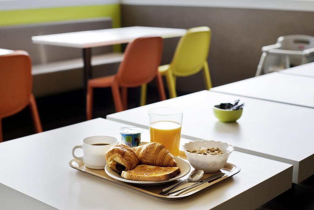 Ibis Budget Bern Expo Экстерьер фото