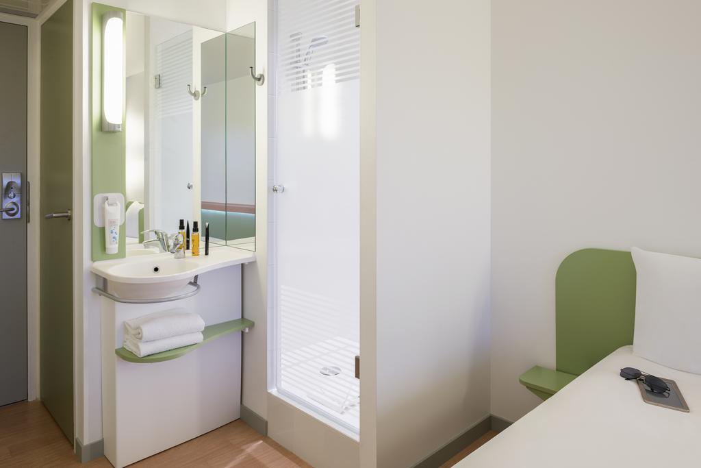 Ibis Budget Bern Expo Номер фото