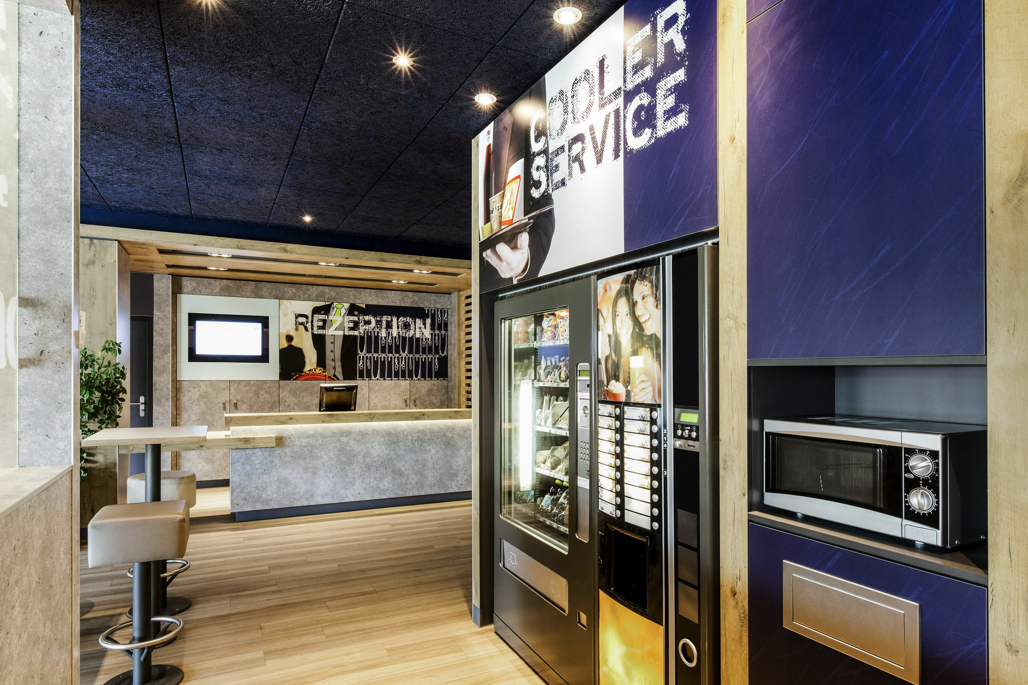 Ibis Budget Bern Expo Экстерьер фото