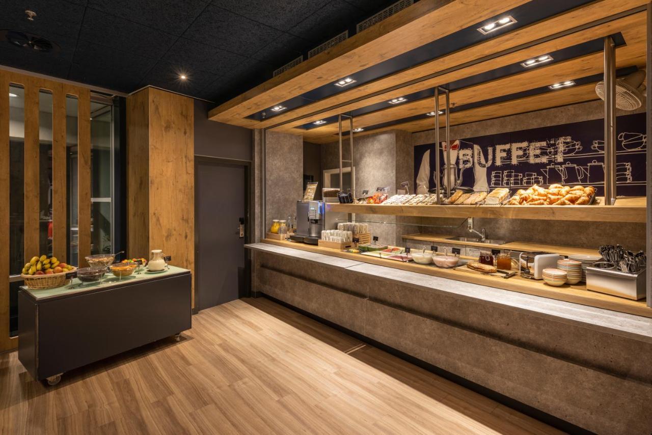 Ibis Budget Bern Expo Экстерьер фото